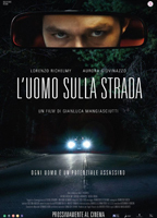 L'uomo sulla strada 2022 movie nude scenes