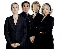 Vier Frauen und ein Todesfall (2004-present) Nude Scenes